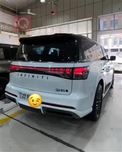 إنفينيتي QX80